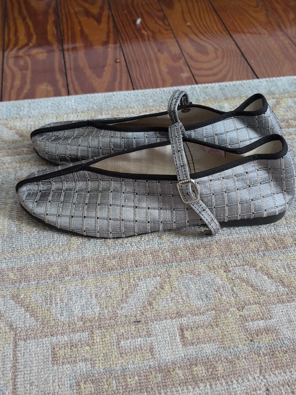 Wax Apple Mary Jane Flats in Silver Silk - Picture 3 of 8